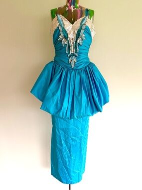 🐬VINTAGE 80s Alyce Designs Sequin Taffeta Peplum Prom Gown Dress